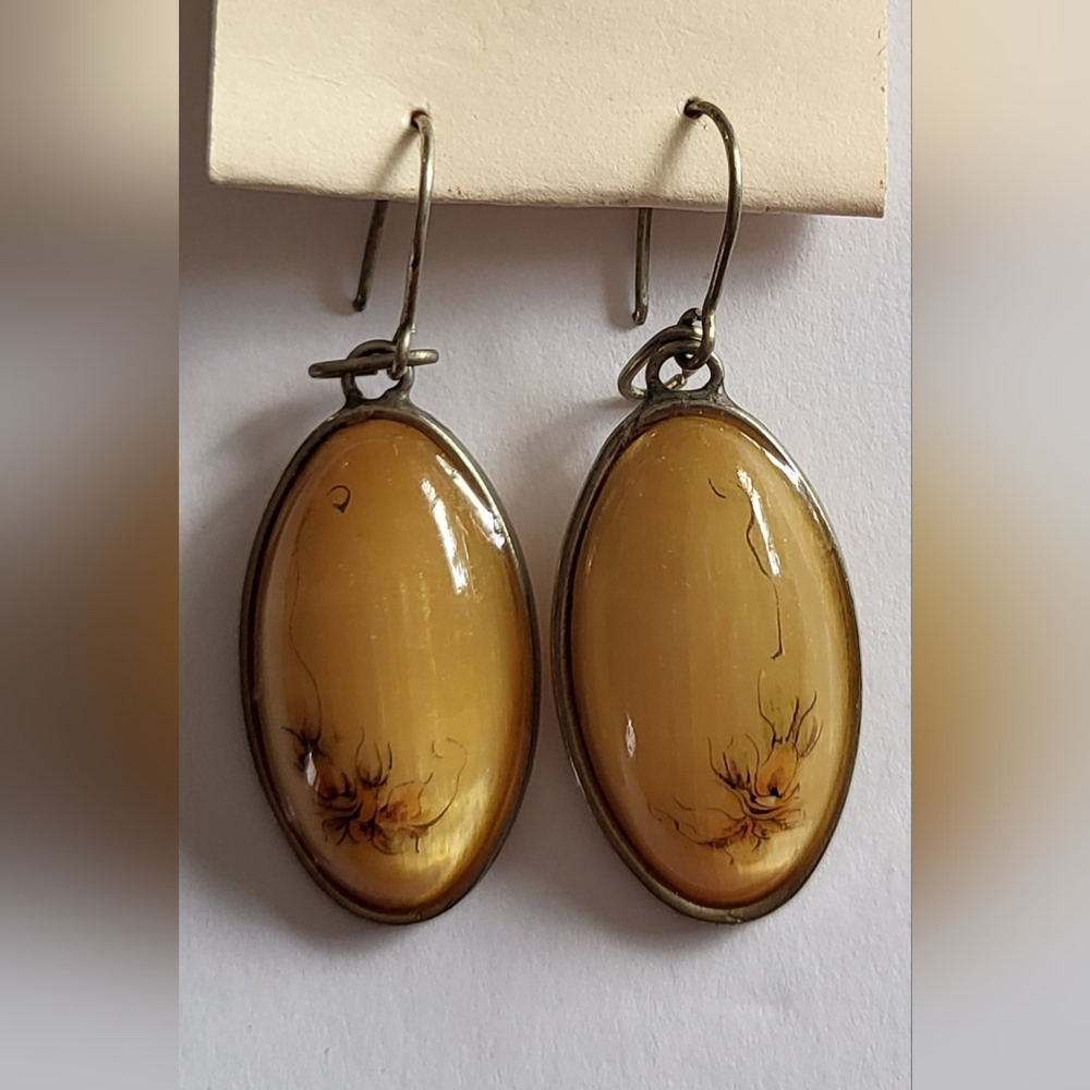 Vintage Elegant Gold-Toned Earrings